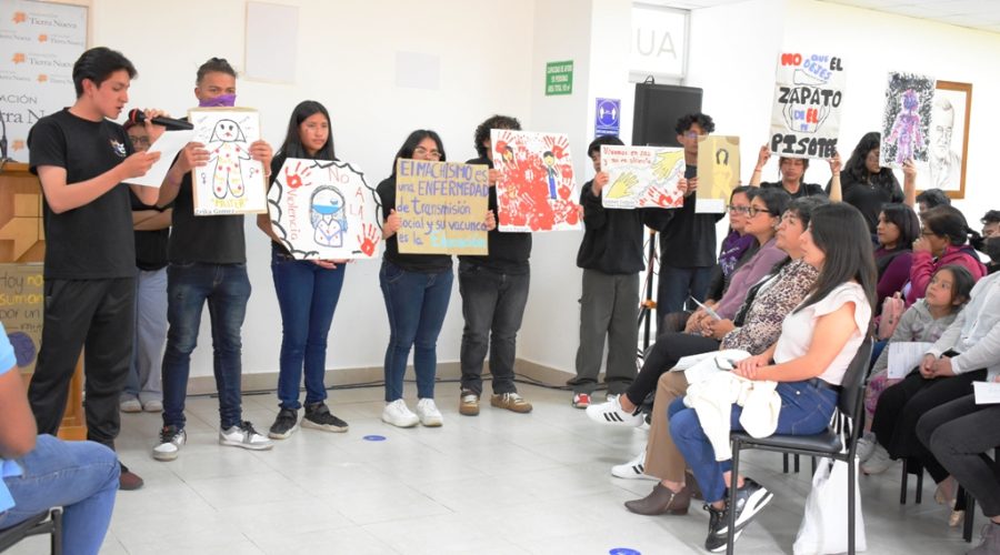 Jóvenes participaron de la presentación de la Política de Género de Fundación Tierra Nueva