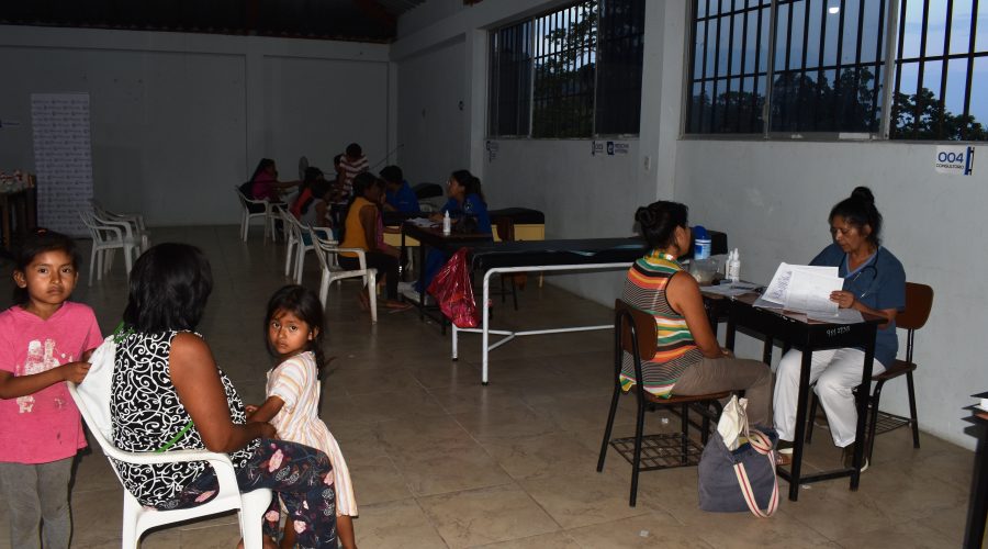 Pacientes de brigada médica en Morona Santiago